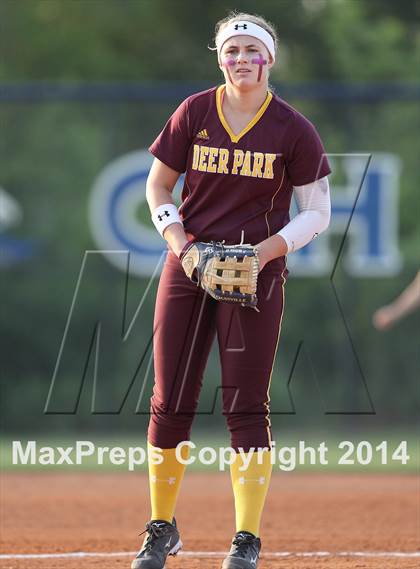 Thumbnail 2 in Deer Park vs Pasadena Memorial (UIL 5A Bi-district Playoff) photogallery.