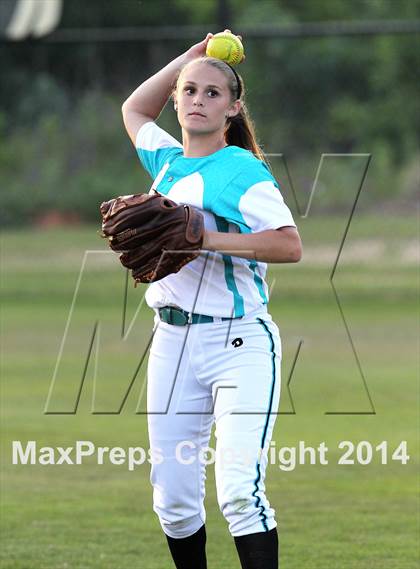 Thumbnail 2 in Deer Park vs Pasadena Memorial (UIL 5A Bi-district Playoff) photogallery.