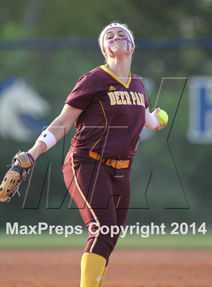 Thumbnail 1 in Deer Park vs Pasadena Memorial (UIL 5A Bi-district Playoff) photogallery.