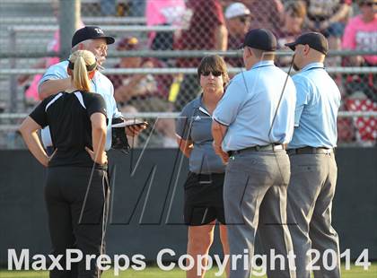 Thumbnail 3 in Deer Park vs Pasadena Memorial (UIL 5A Bi-district Playoff) photogallery.