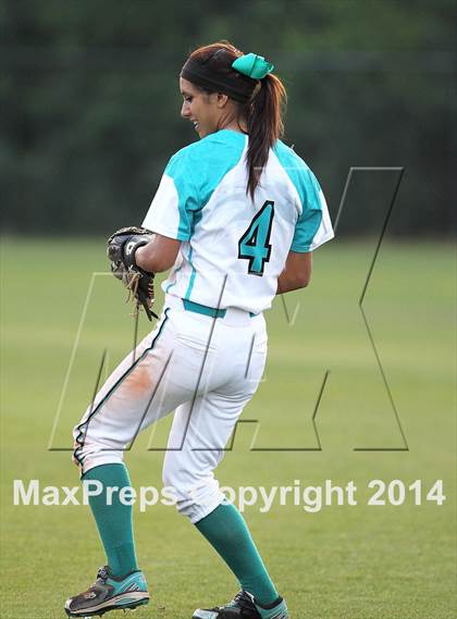 Thumbnail 3 in Deer Park vs Pasadena Memorial (UIL 5A Bi-district Playoff) photogallery.