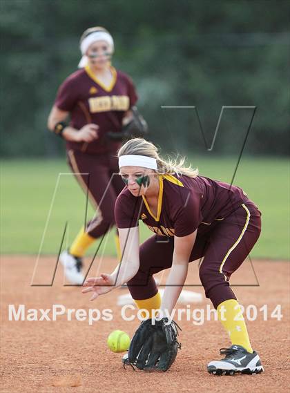 Thumbnail 2 in Deer Park vs Pasadena Memorial (UIL 5A Bi-district Playoff) photogallery.