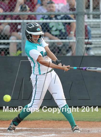 Thumbnail 2 in Deer Park vs Pasadena Memorial (UIL 5A Bi-district Playoff) photogallery.