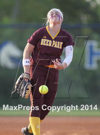 Thumbnail 2 in Deer Park vs Pasadena Memorial (UIL 5A Bi-district Playoff) photogallery.