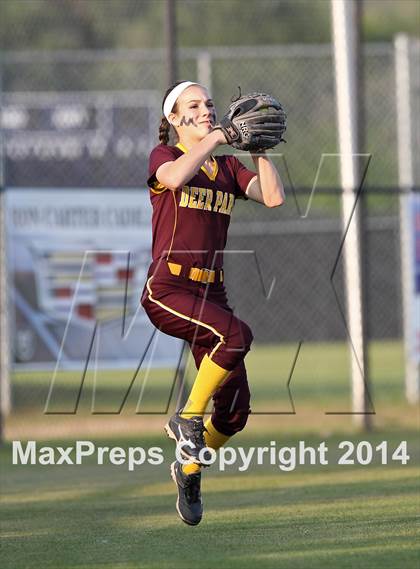Thumbnail 3 in Deer Park vs Pasadena Memorial (UIL 5A Bi-district Playoff) photogallery.