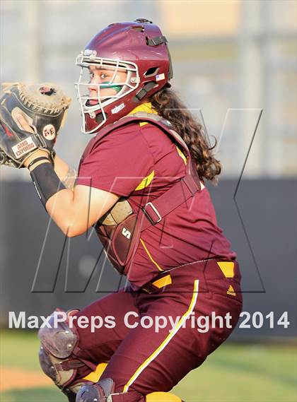 Thumbnail 2 in Deer Park vs Pasadena Memorial (UIL 5A Bi-district Playoff) photogallery.