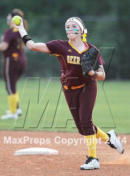 Thumbnail 3 in Deer Park vs Pasadena Memorial (UIL 5A Bi-district Playoff) photogallery.