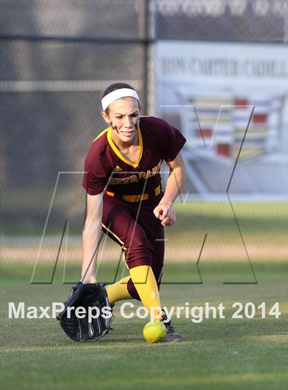 Thumbnail 2 in Deer Park vs Pasadena Memorial (UIL 5A Bi-district Playoff) photogallery.