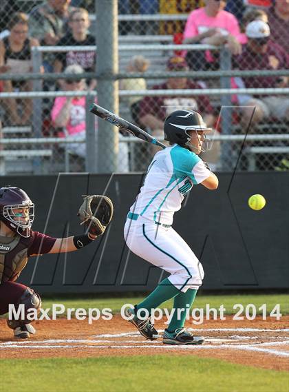 Thumbnail 2 in Deer Park vs Pasadena Memorial (UIL 5A Bi-district Playoff) photogallery.