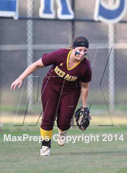 Thumbnail 3 in Deer Park vs Pasadena Memorial (UIL 5A Bi-district Playoff) photogallery.