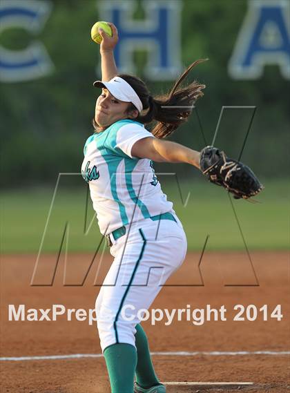 Thumbnail 3 in Deer Park vs Pasadena Memorial (UIL 5A Bi-district Playoff) photogallery.