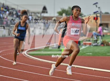 Thumbnail 1 in UIL Track & Field 6A Region 3 Regional Final Preliminaries (400 Meter) photogallery.