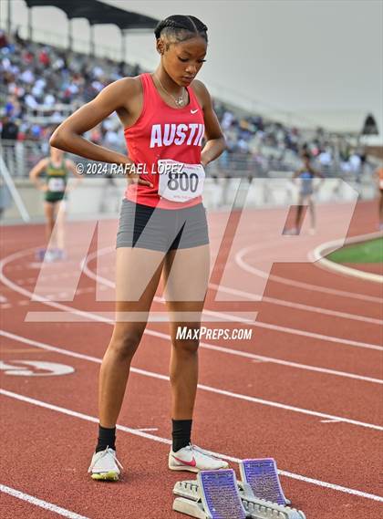 Thumbnail 1 in UIL Track & Field 6A Region 3 Regional Final Preliminaries (400 Meter) photogallery.