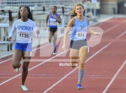 Thumbnail 3 in UIL Track & Field 6A Region 3 Regional Final Preliminaries (400 Meter) photogallery.