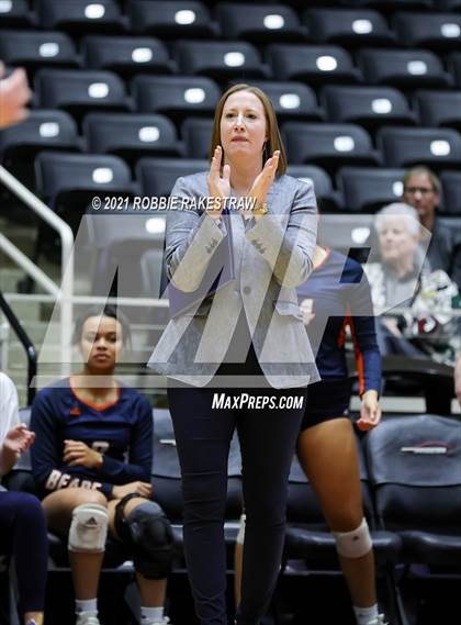 Thumbnail 1 in Brandeis vs. Bridgeland (UIL Volleyball 6A Semifinals) photogallery.