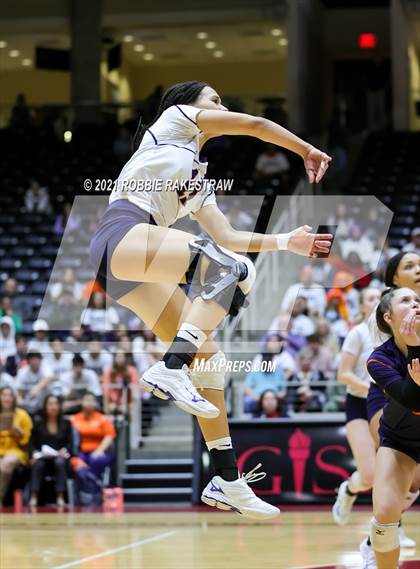 Thumbnail 3 in Brandeis vs. Bridgeland (UIL Volleyball 6A Semifinals) photogallery.
