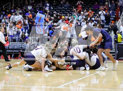 Thumbnail 1 in Brandeis vs. Bridgeland (UIL Volleyball 6A Semifinals) photogallery.