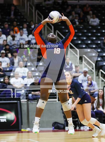 Thumbnail 3 in Brandeis vs. Bridgeland (UIL Volleyball 6A Semifinals) photogallery.