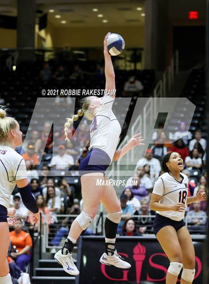 Thumbnail 1 in Brandeis vs. Bridgeland (UIL Volleyball 6A Semifinals) photogallery.
