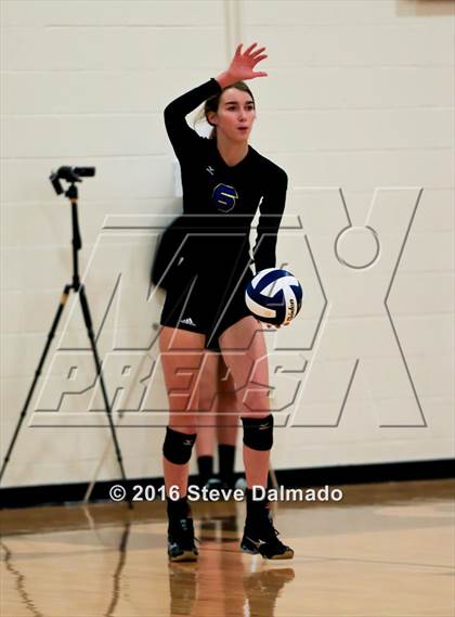 Thumbnail 3 in Vandebilt Catholic @ Mt. Carmel photogallery.