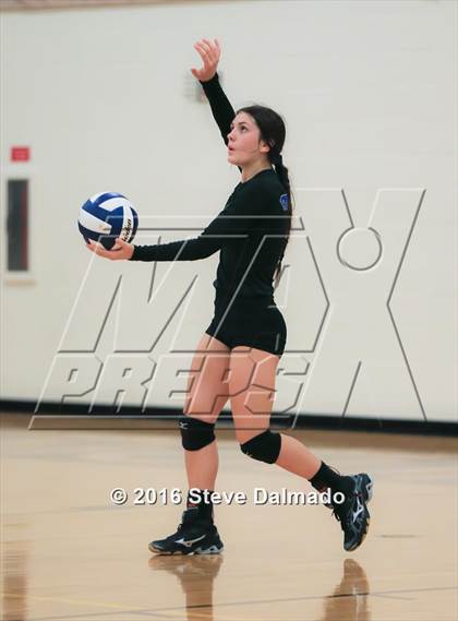 Thumbnail 2 in Vandebilt Catholic @ Mt. Carmel photogallery.
