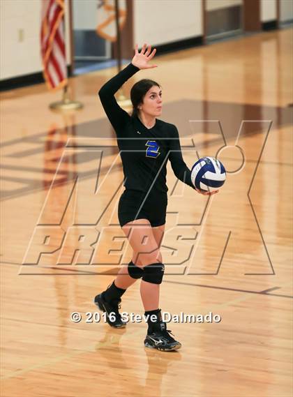 Thumbnail 2 in Vandebilt Catholic @ Mt. Carmel photogallery.