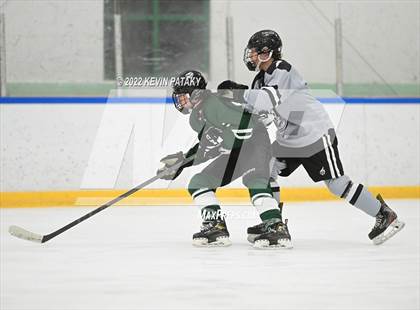 Thumbnail 2 in Northwest Catholic @ Xavier photogallery.
