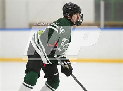 Thumbnail 3 in Northwest Catholic @ Xavier photogallery.
