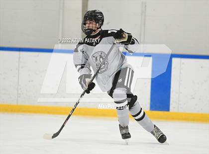 Thumbnail 3 in Northwest Catholic @ Xavier photogallery.