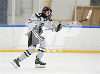 Thumbnail 3 in Northwest Catholic @ Xavier photogallery.