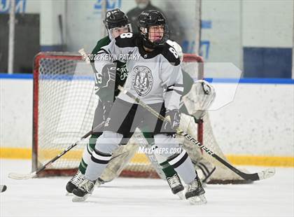 Thumbnail 1 in Northwest Catholic @ Xavier photogallery.