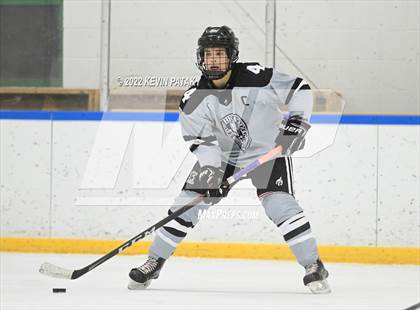 Thumbnail 2 in Northwest Catholic @ Xavier photogallery.