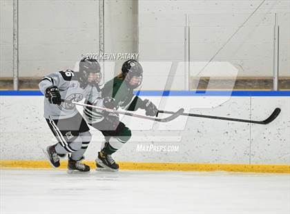 Thumbnail 3 in Northwest Catholic @ Xavier photogallery.
