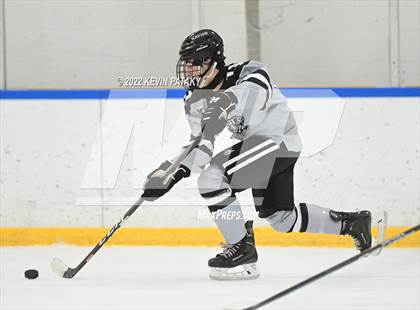Thumbnail 2 in Northwest Catholic @ Xavier photogallery.