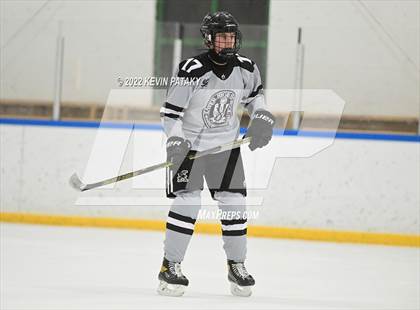 Thumbnail 2 in Northwest Catholic @ Xavier photogallery.