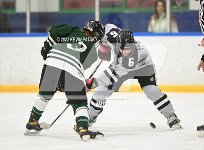 Thumbnail 3 in Northwest Catholic @ Xavier photogallery.