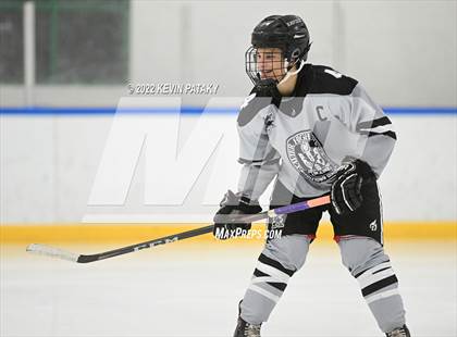 Thumbnail 2 in Northwest Catholic @ Xavier photogallery.