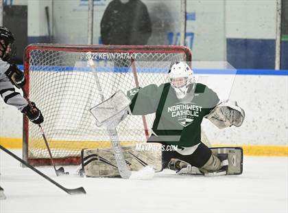Thumbnail 2 in Northwest Catholic @ Xavier photogallery.