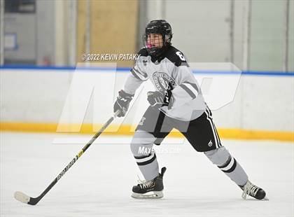 Thumbnail 2 in Northwest Catholic @ Xavier photogallery.