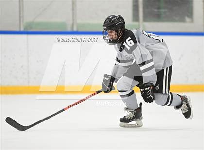 Thumbnail 2 in Northwest Catholic @ Xavier photogallery.