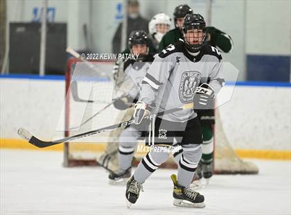 Thumbnail 2 in Northwest Catholic @ Xavier photogallery.