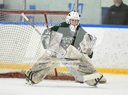 Thumbnail 2 in Northwest Catholic @ Xavier photogallery.