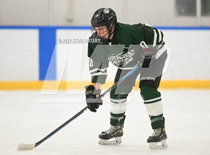 Thumbnail 1 in Northwest Catholic @ Xavier photogallery.