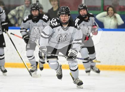 Thumbnail 1 in Northwest Catholic @ Xavier photogallery.
