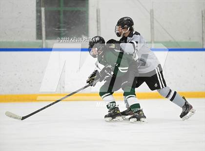 Thumbnail 1 in Northwest Catholic @ Xavier photogallery.