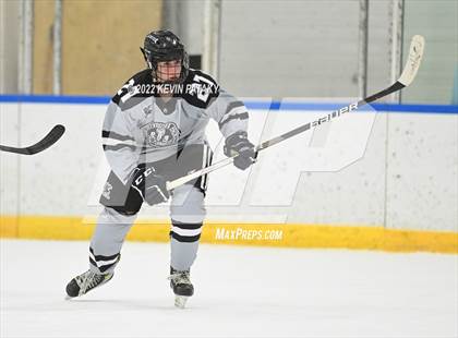 Thumbnail 1 in Northwest Catholic @ Xavier photogallery.