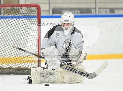 Thumbnail 2 in Northwest Catholic @ Xavier photogallery.