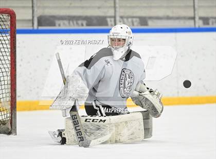 Thumbnail 2 in Northwest Catholic @ Xavier photogallery.