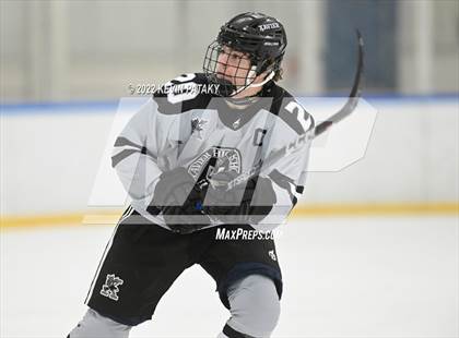Thumbnail 2 in Northwest Catholic @ Xavier photogallery.
