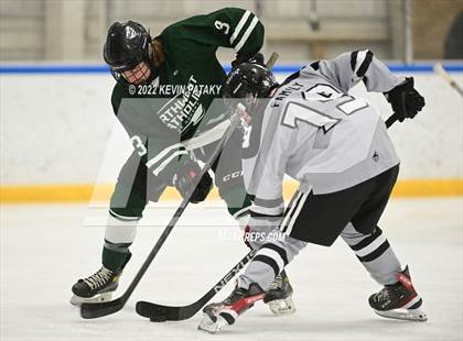 Thumbnail 2 in Northwest Catholic @ Xavier photogallery.